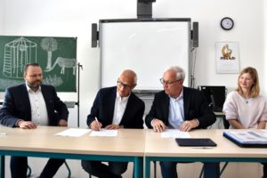 Berufliche Schule der FAWZ gGmbH_Vertrag mit FHM unterzeichnet_Mai 2019_10