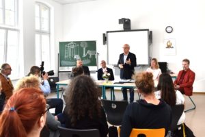 Berufliche Schule der FAWZ gGmbH_Vertrag mit FHM unterzeichnet_Mai 2019_4